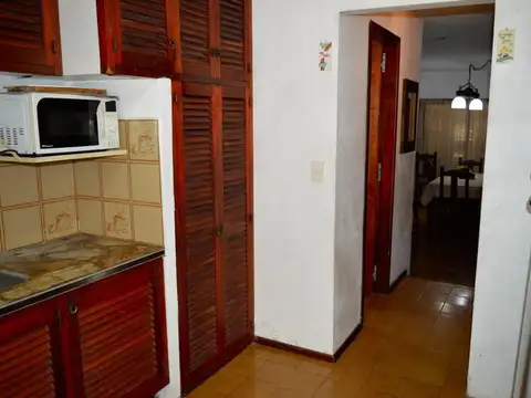 Depto Tipo Casa 5 ambientes con 2 baños