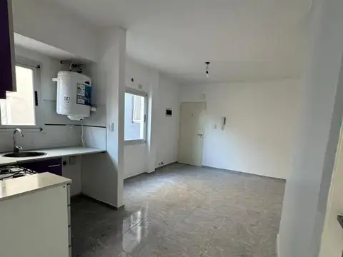 Departamento en Venta en Villa Luzuriaga, USD 55.000