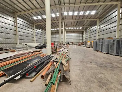 Galpon en Alquiler en Centro  - Moreno, USD 11.350