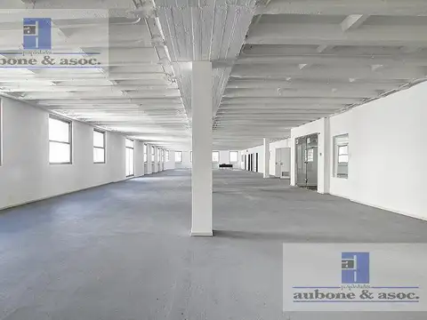 Oficina en Venta con 1 cochera