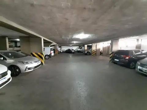 Venta cochera microcentro