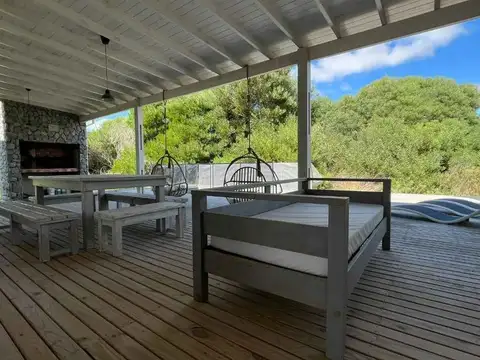 VENTA CASA 4 AMBIENTES BARRIO GOLF COSTA ESMERALDA