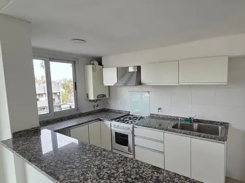 Alquiler departamento 2 ambientes en Banfield