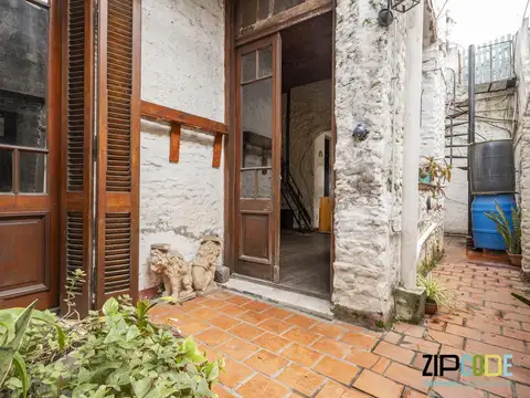 Depto Tipo Casa en Venta de 7 ambientes