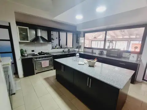 Casa en Venta en Paso del Rey, USD 149.000