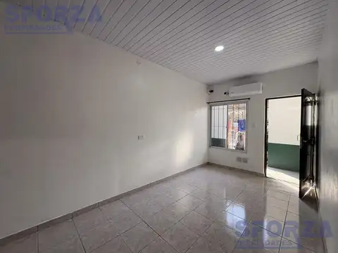 Depto Tipo Casa en Alquiler en José Clemente Paz, $ 550.000