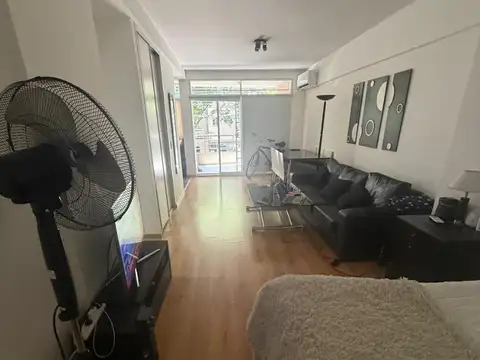 Monoambiente 40 Mt. Cocina. Balcón. Frente. Amoblado