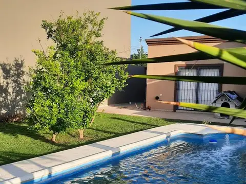 Venta Casa 4 amb Matheu Escobar Bo. Sin Expensas