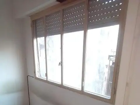 Tucuman 1712 , Piso 5