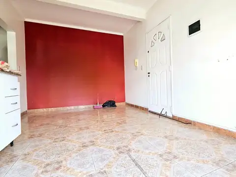 Departamento en Alquiler en Ramos Mejia, $ 450.000