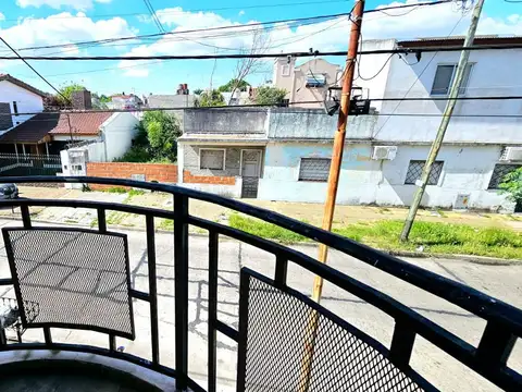 DEPARTAMENTO 2 AMBIENTES CON TERRAZA