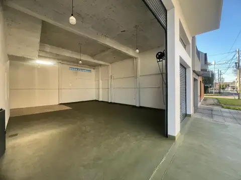 Galpon en Alquiler en Villa Bonich, $ 980.000