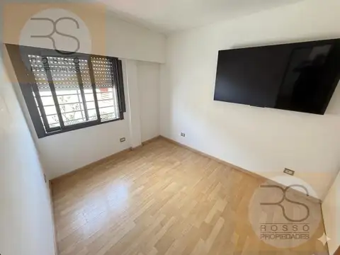 Depto Tipo Casa en Venta en Moron Sur, USD 89.000