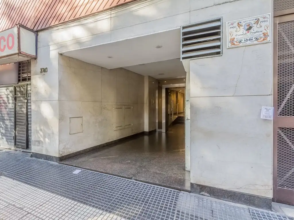 Avenida Corrientes 3700
