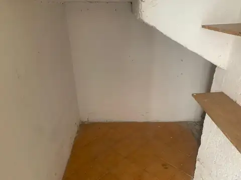 SE ALQUILA CASA  EN B TRAPICHE DE GODOY CRUZ  MZA