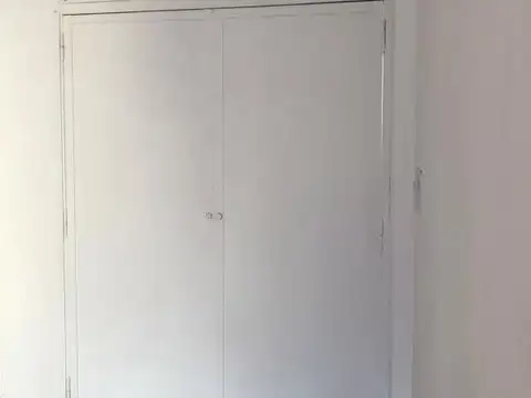 Reconquista e/ Paraguay y Tres Sargentos