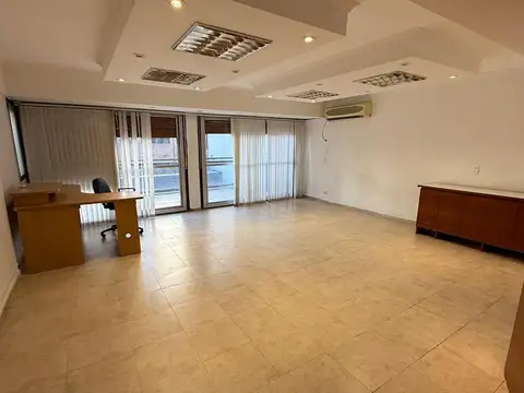 Departamento en Venta y alquiler 3 dorm Centro