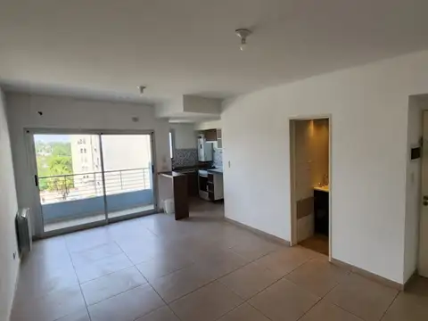 Alquiler de Departamento 2 Ambientes Caseros Centro con SUM