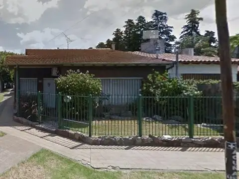 Chalet Barrio Ingles 4 ambientes