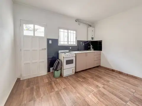 Depto Tipo Casa en Venta con 1 cocheras