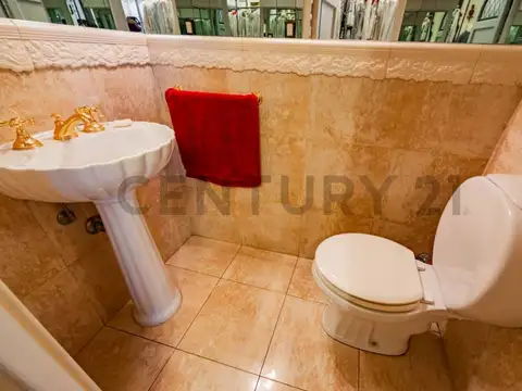 Venta Casa, 9 ambientes en Nuñez,  Quesada y Ciudad de las Paz, Capital Federal.