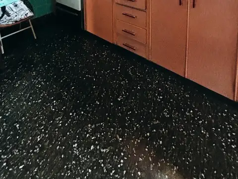 Depto Tipo Casa en Venta 40 años