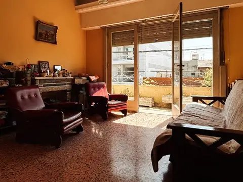 Depto Tipo Casa en Venta de 2 dormitorios