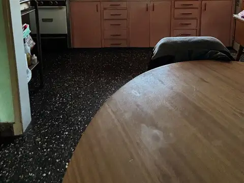 Depto Tipo Casa en Venta con 1 cocheras