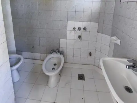 Artigas 5900, Piso 2