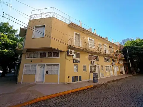 HERMOSO PH 2Amb en.Duplex gran Placard MB entrada independiente PB Frente Minimos Gastos Aire Acond.