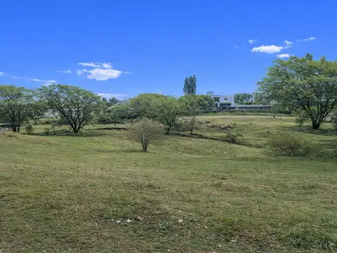 Terreno en Venta en Zona Centro, USD 140.000