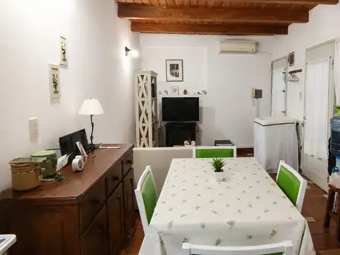 Venta dpto 1 dormitorio interno zona Jeraquicos