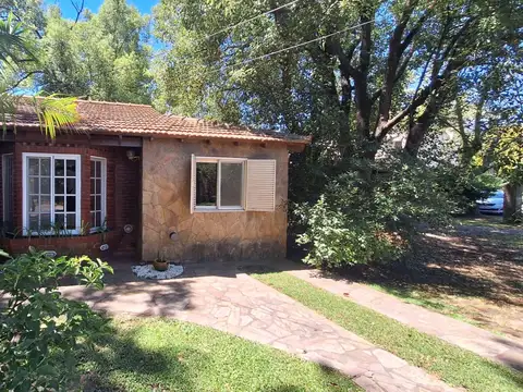 Casa en Venta en Los Troncos, USD 135.000