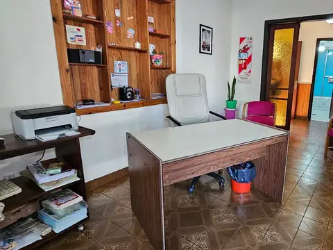 Depto Tipo Casa 4 ambientes con 2 baños