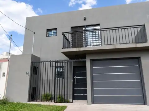 Calle 29 3311 , Piso PB
