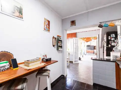 Casa en Venta en Adrogue, USD 99.900
