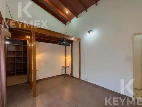 Barrio Nirvana 480 bis entre 25 y 26