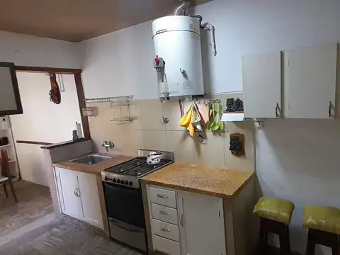 Casa en venta - 2 Dormitorios 1 Baño - Mar del Plata