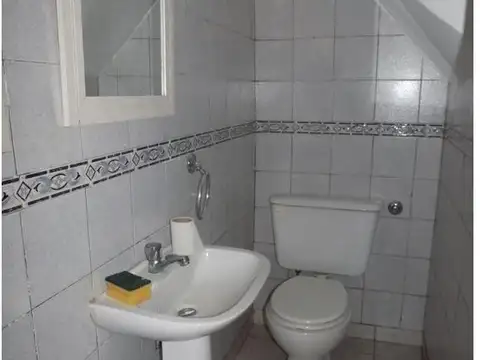 Depto Tipo Casa en Venta 40 años