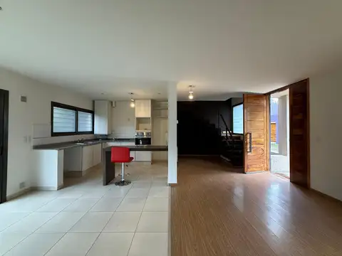 Casa en Alquiler en Villa Belgrano, $ 1.450.000