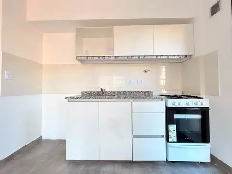 Departamento en Alquiler en Ituzaingo, $ 650.000
