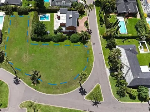 VENTA TERRENO 2050M2 SAN MARINO FUNES HILLS