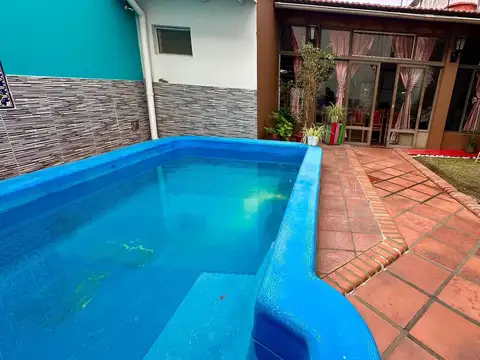 VENTA  Casa Multifamiliar - Dos unidades independientes