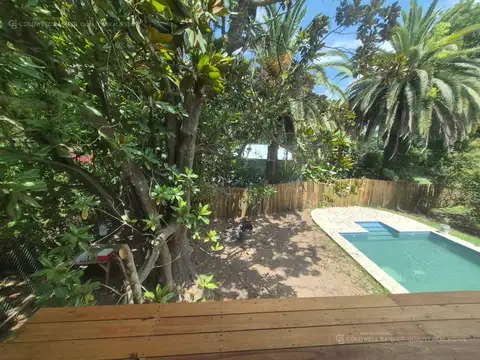 Alucinante casa a estrenar con gran piscina y jardín nativo
