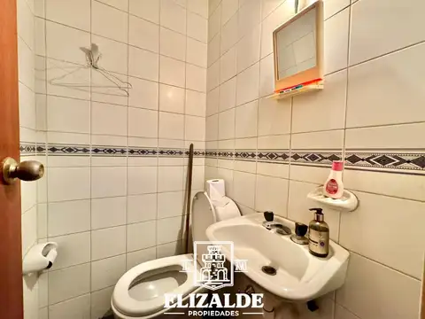 Alsina y 3 de Febrero - Local en Esquina - Venta/Alquiler - San Fernando