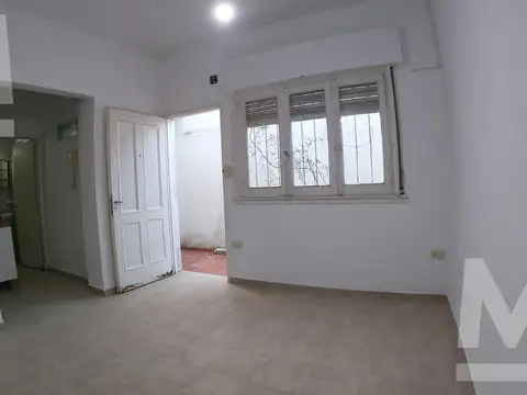 Depto Tipo Casa en Alquiler de 2 ambientes