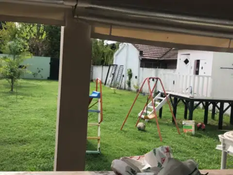 Victorino De La Plaza 1200