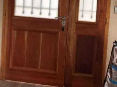 Casa en Venta con 4 cocheras