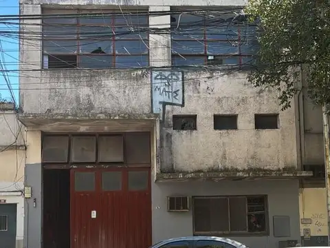 GALPON - EX-TINTORERIA - 700mts - venta - VILLA CRESPO -