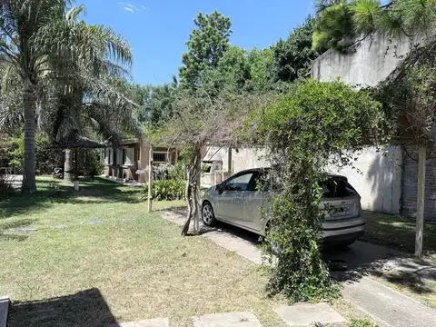 Casa 2 ambientes con 1 baño